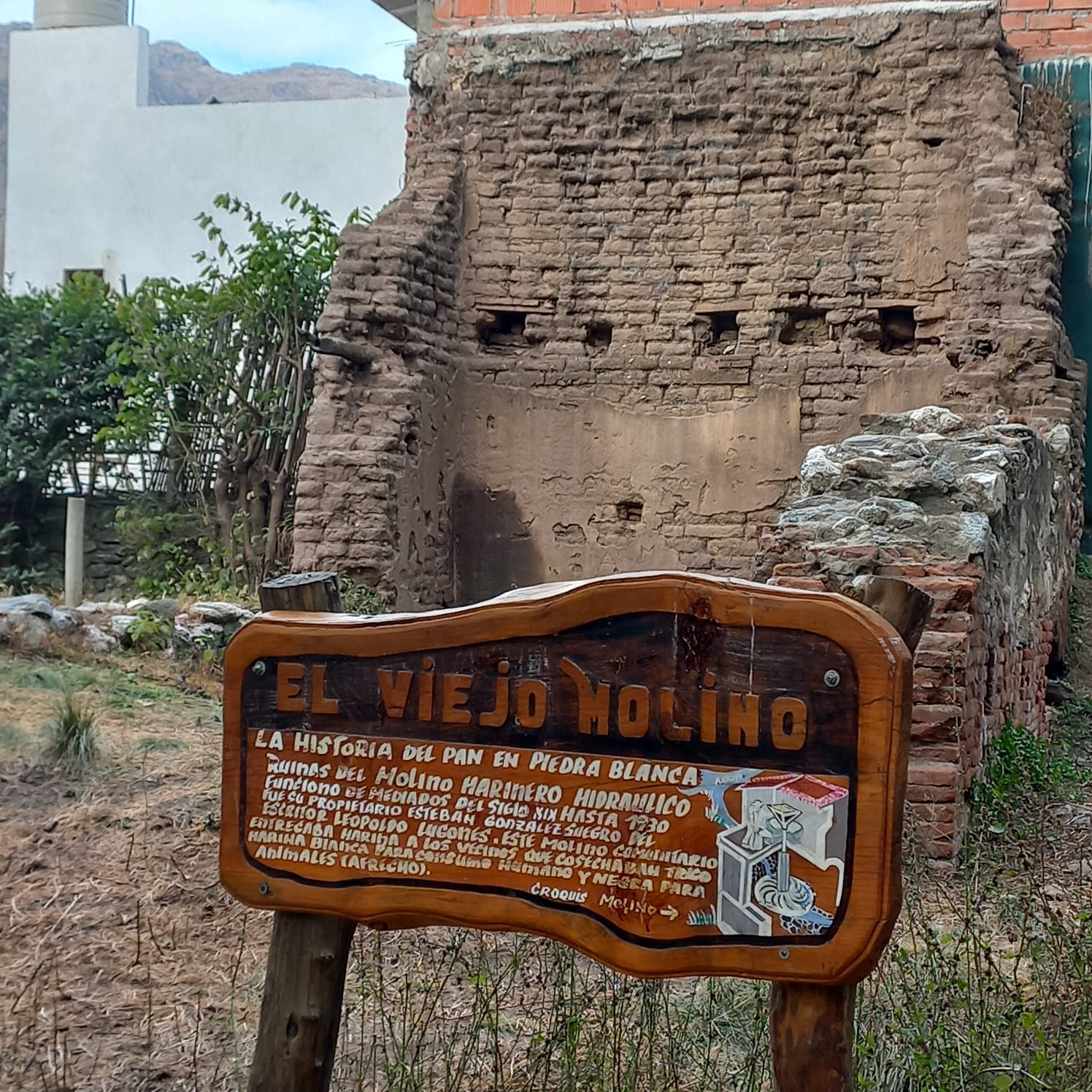 Piedra blanca arriba merlo san luis 