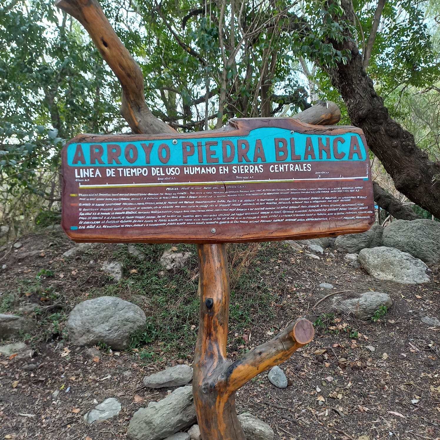 Piedra blanca arriba merlo san luis 