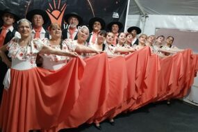 Ballet de Danza folklórica En Merlo San Luis